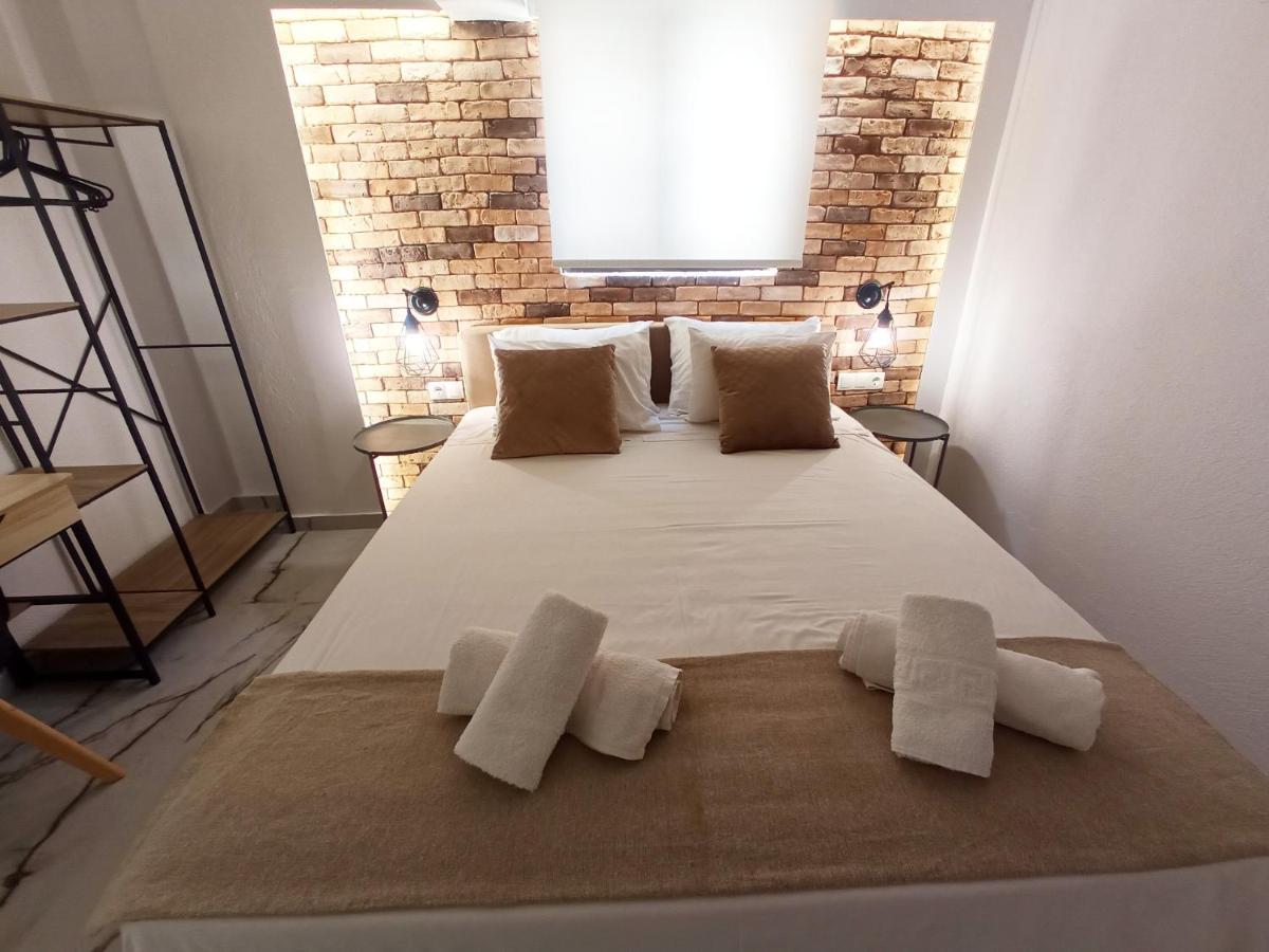 Salonikiou Beach Apartments Akti Salonikiou Extérieur photo