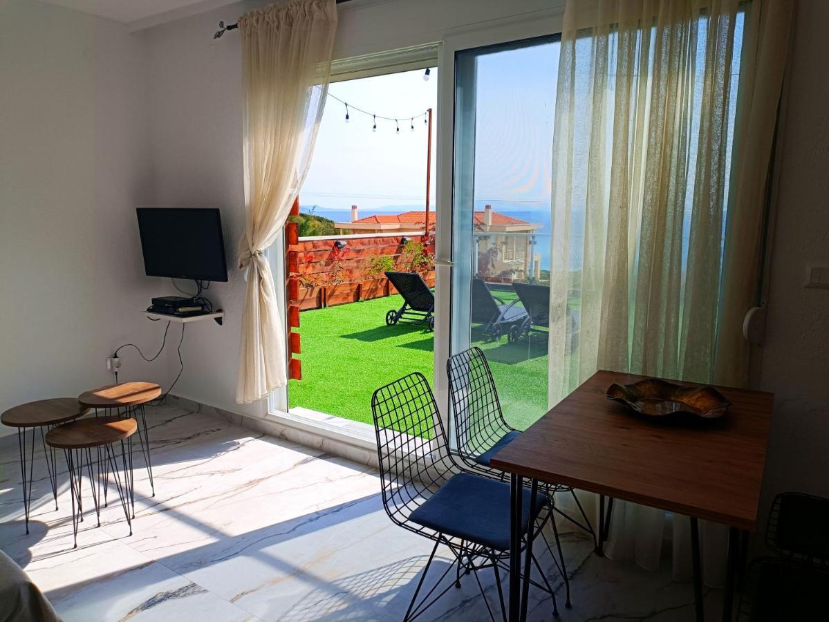 Salonikiou Beach Apartments Akti Salonikiou Extérieur photo