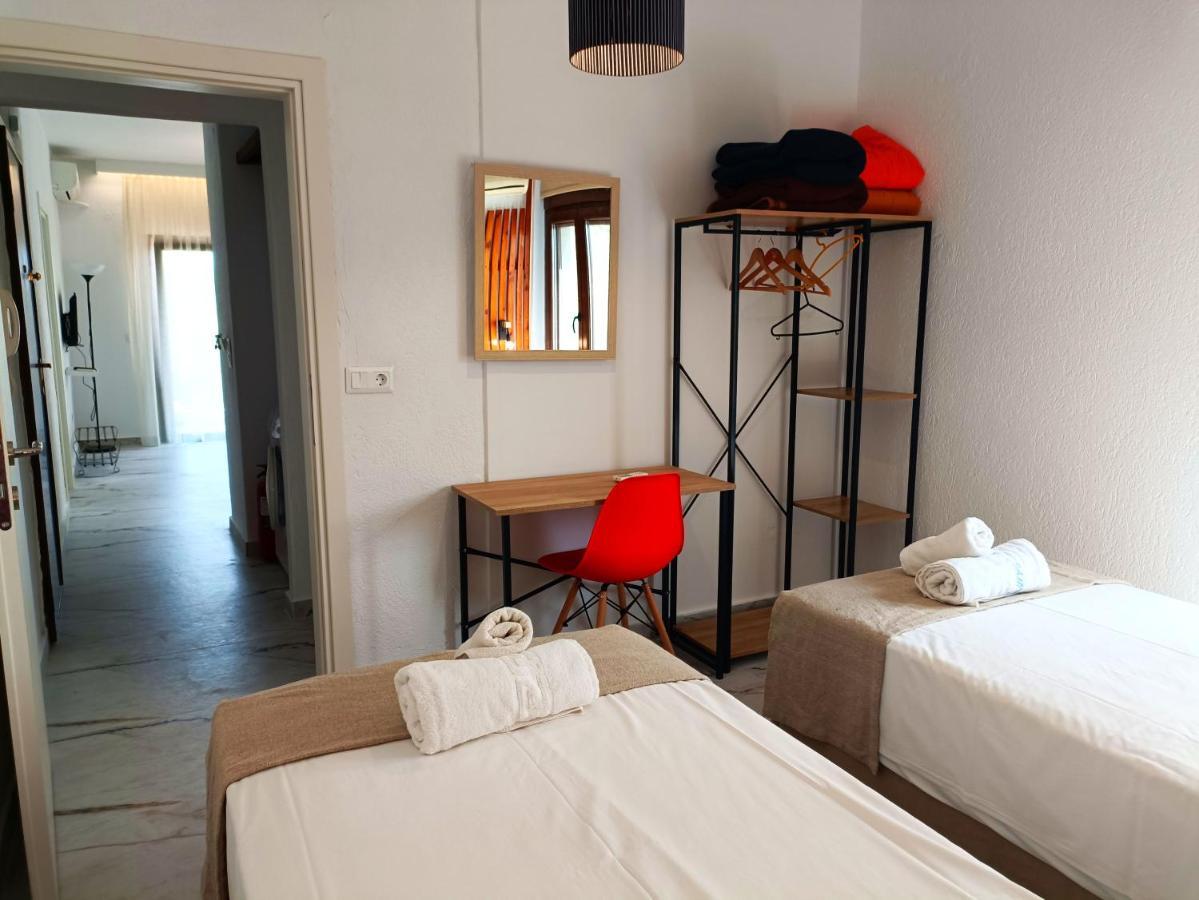 Salonikiou Beach Apartments Akti Salonikiou Extérieur photo