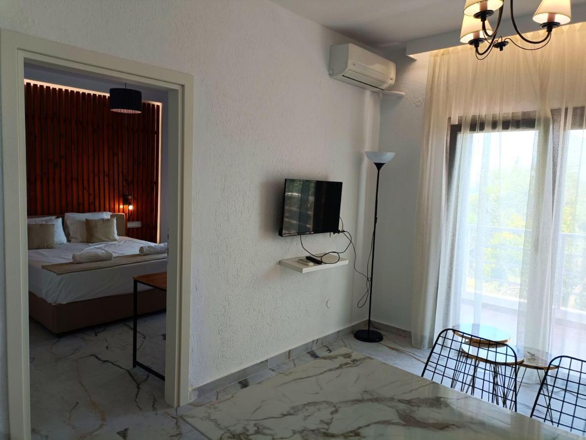 Salonikiou Beach Apartments Akti Salonikiou Extérieur photo